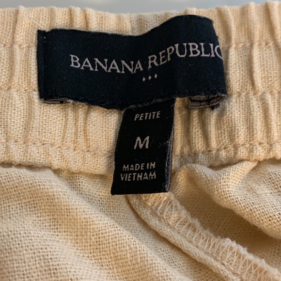 Banana Republic Beige Linen Cargo Pants - Picture 3 of 8